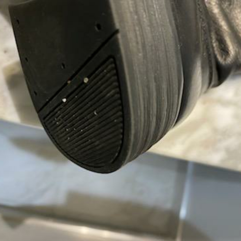 Boots - Picture 3 of 10